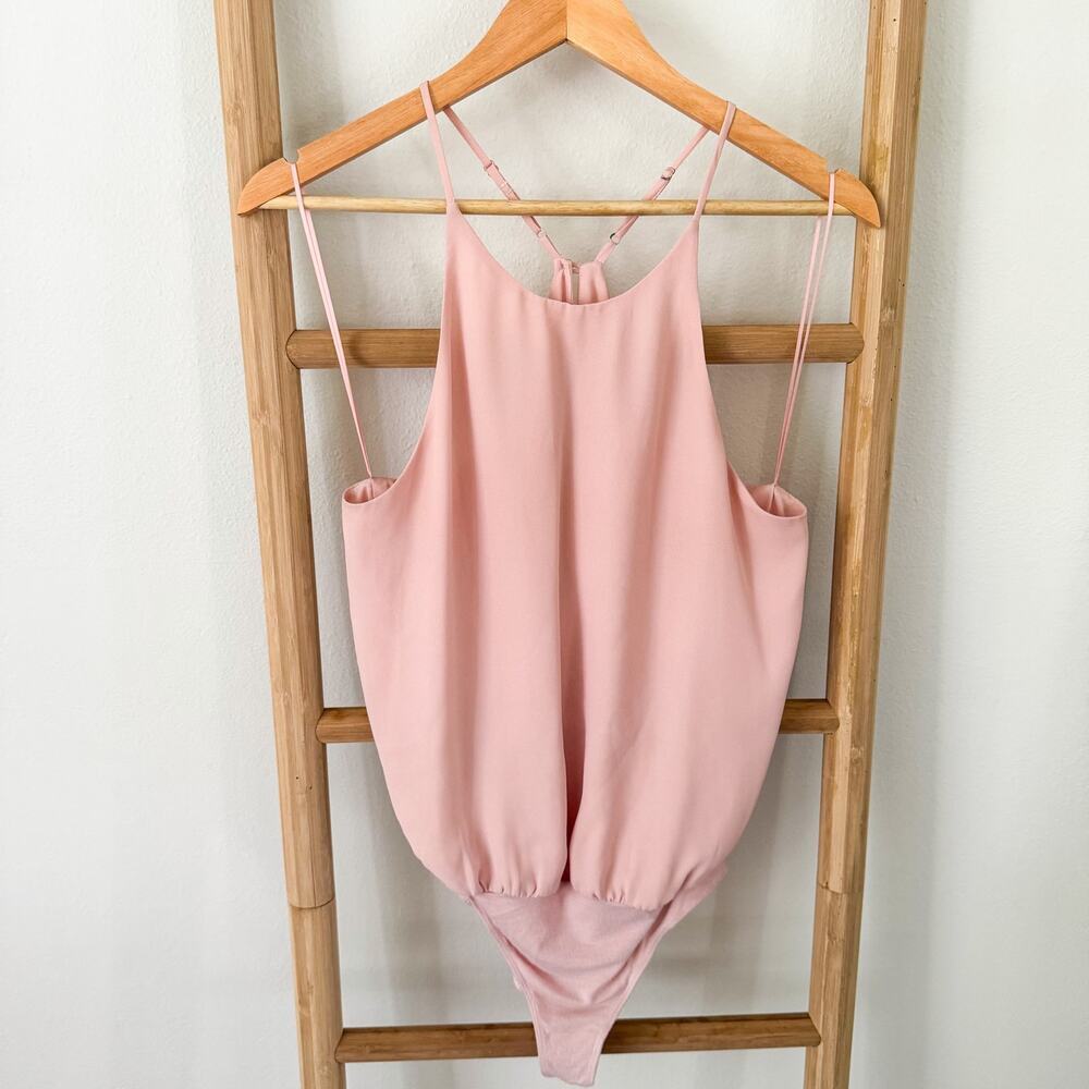 WAYF Blush Pink Sleeveless Halter Bodysuit Open Back Women’s Medium